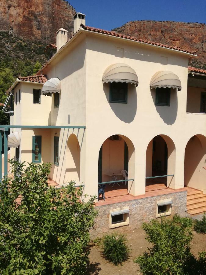The Valkyries 3 Apartment Leonidio Bagian luar foto